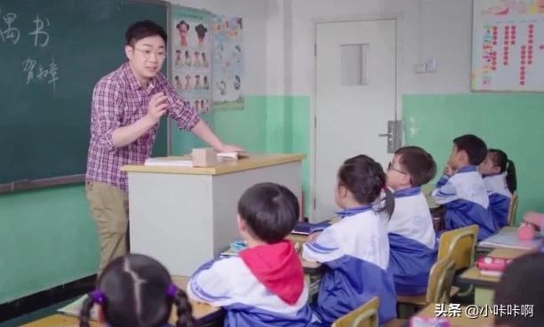 歌颂老师的经典古诗词（歌颂老师的古诗词句）